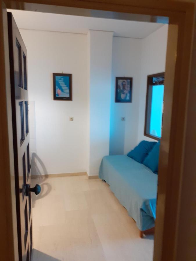 Alex Central City Accommodation Lávrion Dış mekan fotoğraf