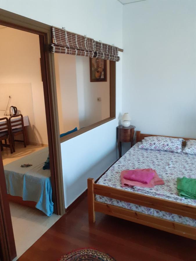 Alex Central City Accommodation Lávrion Dış mekan fotoğraf
