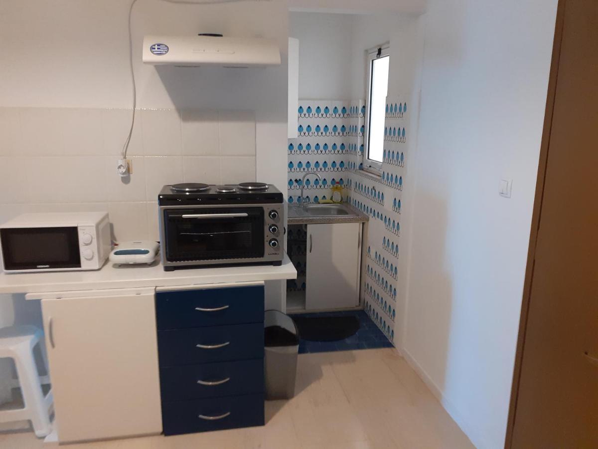 Alex Central City Accommodation Lávrion Dış mekan fotoğraf