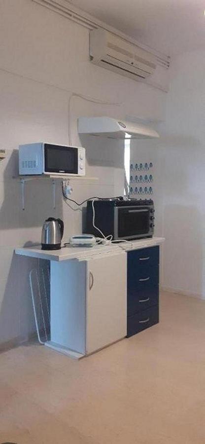 Alex Central City Accommodation Lávrion Dış mekan fotoğraf